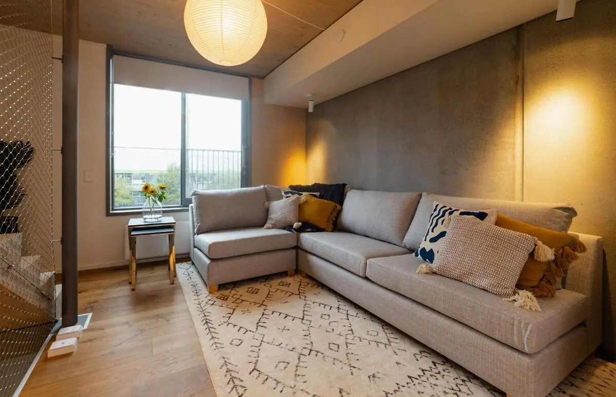 Spacious 2Br Oasis In Central Wellington W Terrace